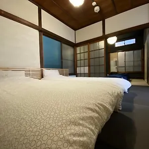 yokohama-guesthouse-haco-tatami-vacation-stay.kanagawa-hotels.com/